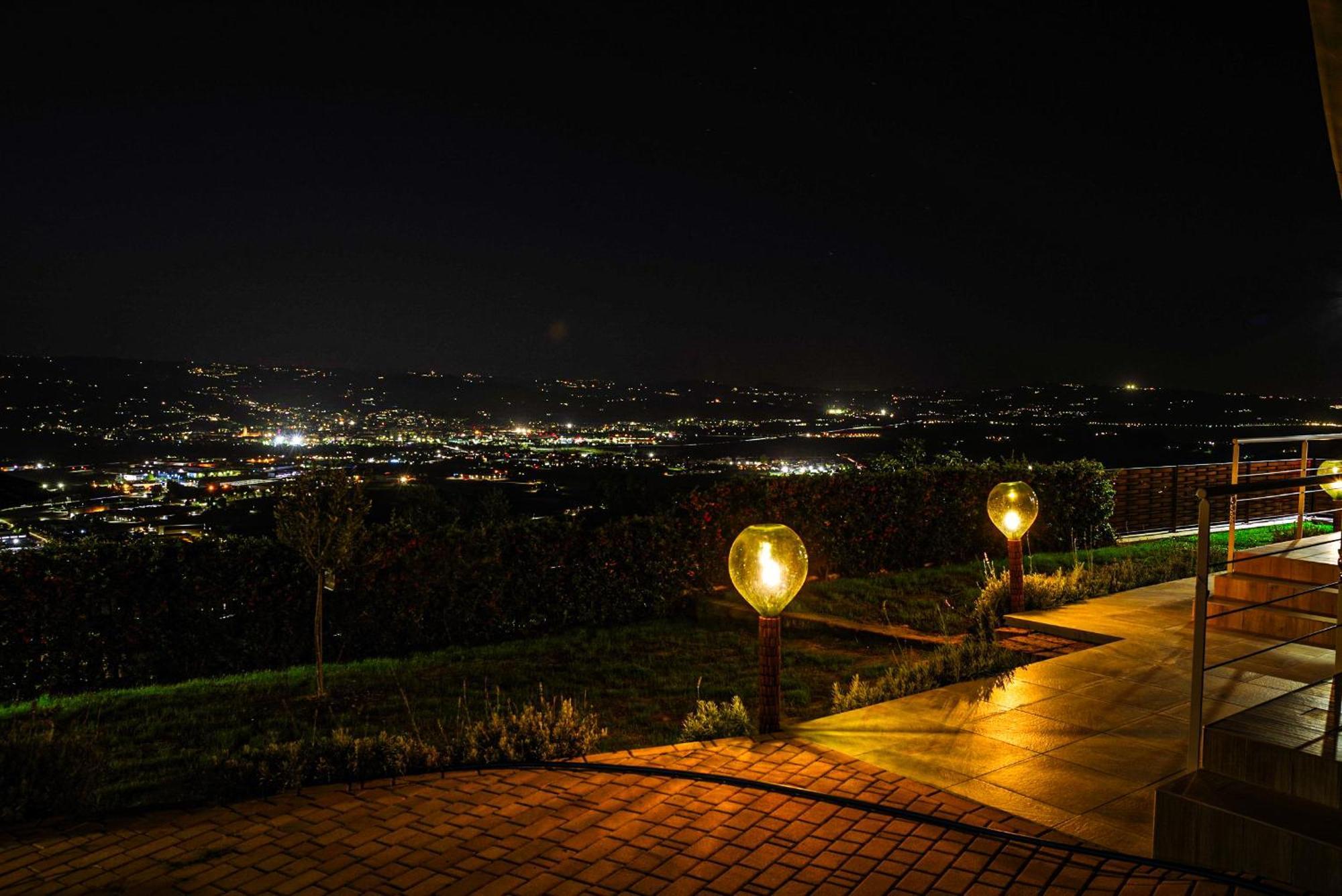 Vista Langhe - Cerratohouses Guarene Ngoại thất bức ảnh